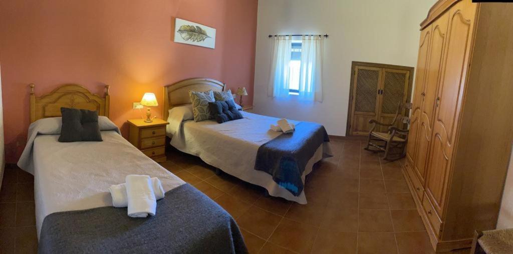 La Dehesilla Country house *